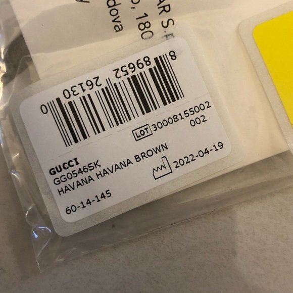 NEW GUCCI SUNGLASSES - Picture 3 of 11